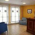 La Estrada ホテル