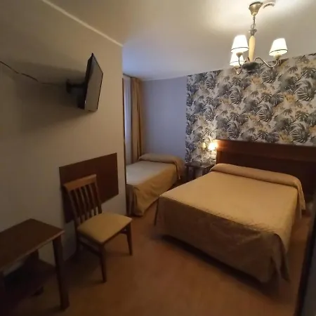 Otel La Estrada Arriondas