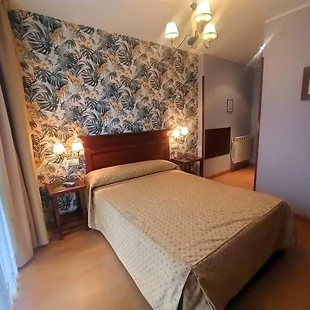 La Estrada Hotel 2*