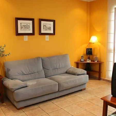 Otel La Estrada 2*