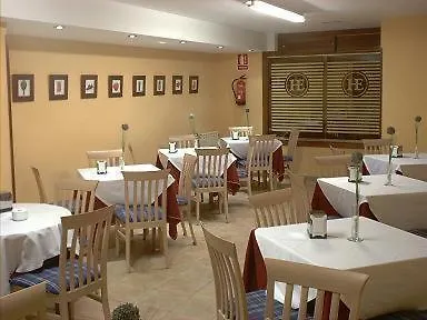 拉埃斯特拉达酒店 阿里翁达斯