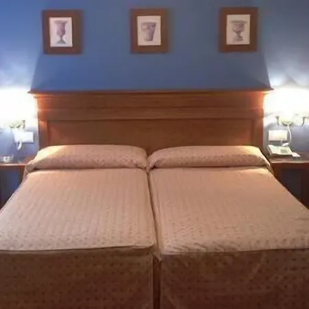 拉埃斯特拉达酒店 阿里翁达斯